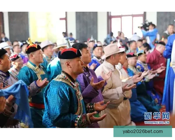 成吉思汗陵旅游区512名搏克选手现场展现强健肌肉力量魅力 成吉思汗陵旅游区512名搏克选手现场展现强健肌肉力量魅力